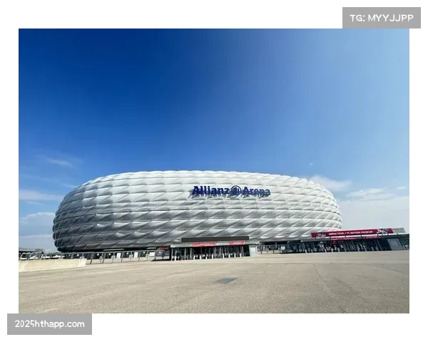 赛前报道：超过八万名球迷将涌入安联球场观看本轮焦点战